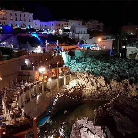 Nella Splendida Cornice Di * Santa Cesarea Terme
